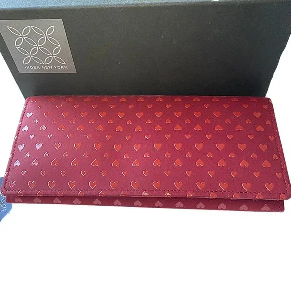 Inden Japanese Designer Handmade Lacquered Red Leather Heart Wallet - Picture 2 of 13